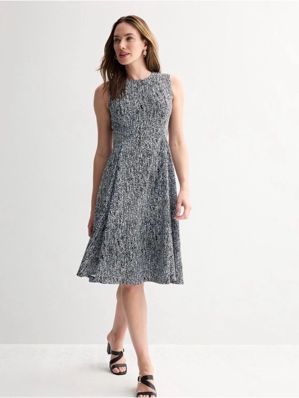 NWT Andrew Marc Black and White Textured Sleeveless Midi Dress